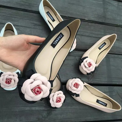 CHANEL Shallow mouth flat shoes Women--063